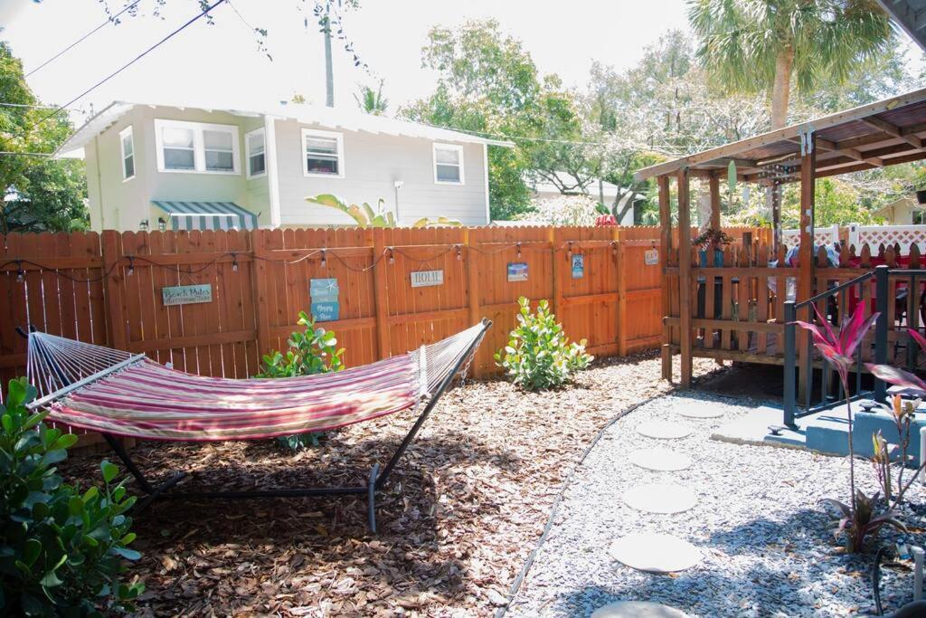Two Bedroom Ranch With Private Deck Close To Beach เลกเวิร์ท ภายนอก รูปภาพ