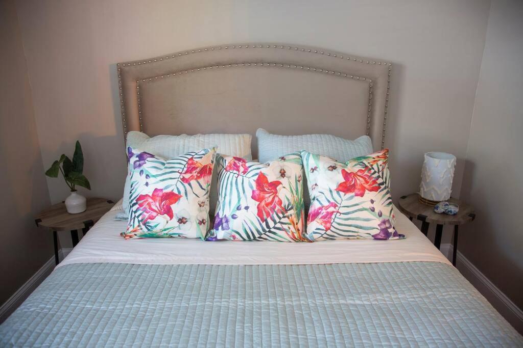 Two Bedroom Ranch With Private Deck Close To Beach เลกเวิร์ท ภายนอก รูปภาพ